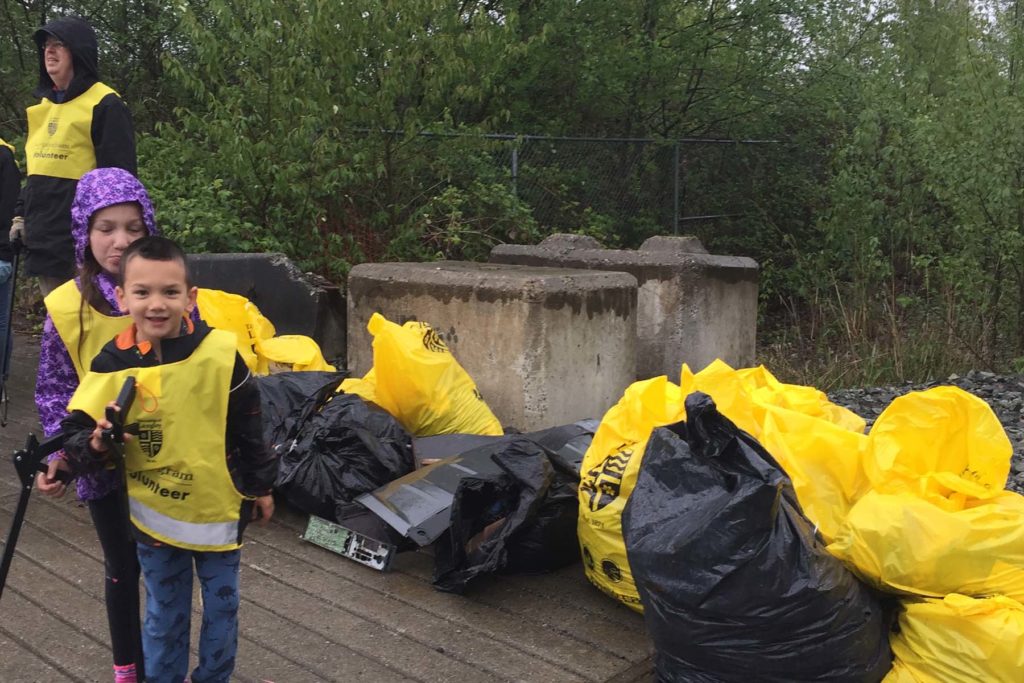 Clean Up Langley 2018 Young Volunteers